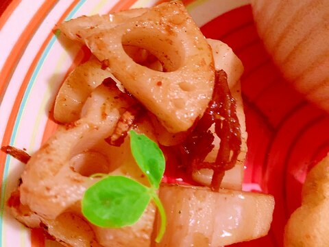シャキッと生姜佃煮×蓮根の黒七味ペペロンチーノ